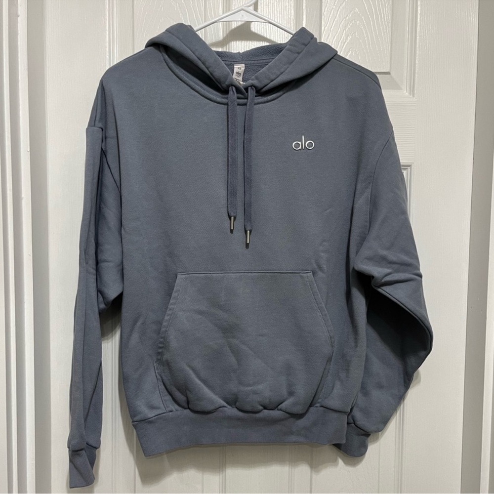 Alo yoga hoodie